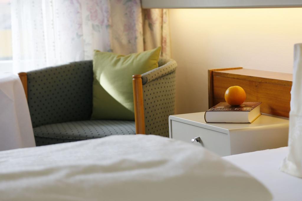 Hotel Tiffany Мерано Стая снимка